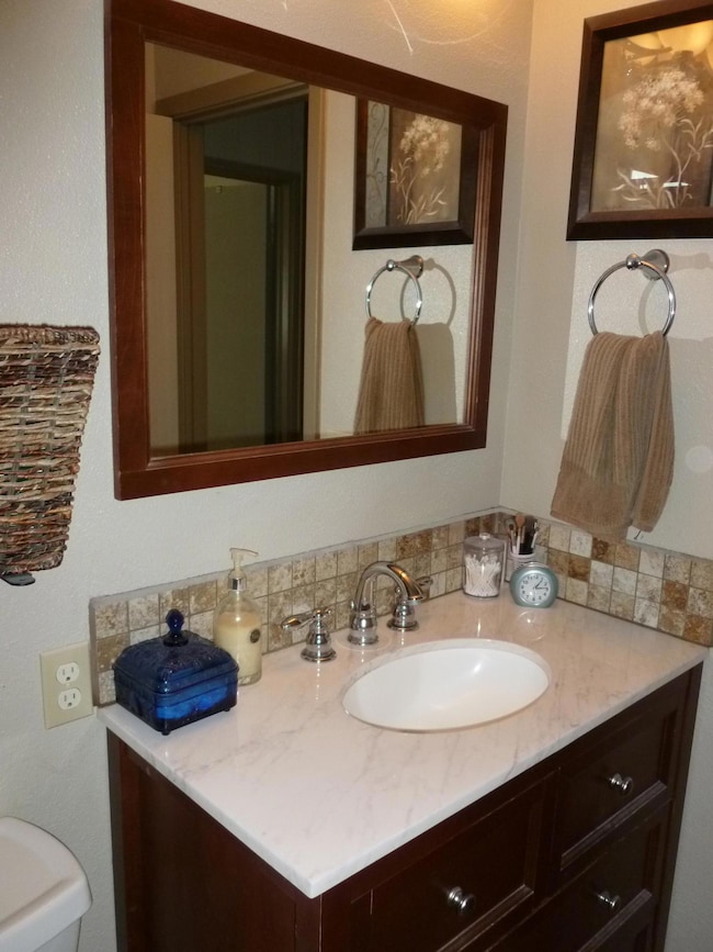 1001 3rd St, Redding, CA 96002 - photo 6