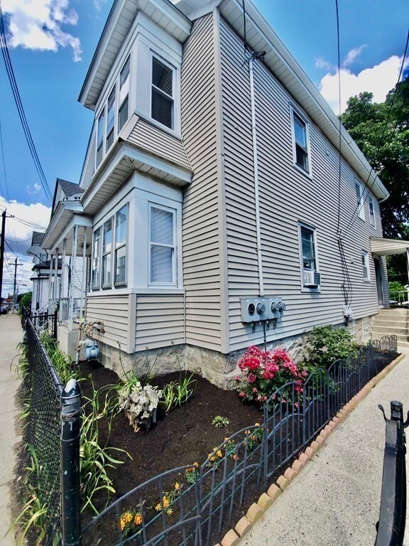 146 Jackson St, Fall River, MA 02721 - photo 6