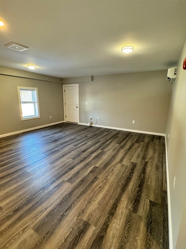 45 Monarch Way unit 203, Portsmouth, NH 03801 - photo 4