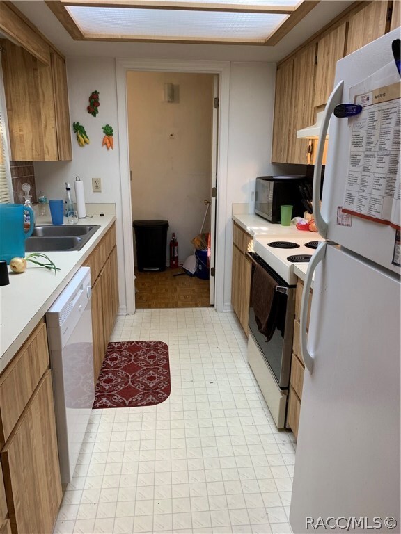 810 E Gilchrist Ct unit 3A, Hernando, FL 34442 - photo 5