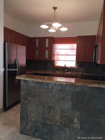 10918 NW 69th Terrace, Doral, FL 33178 - photo 6