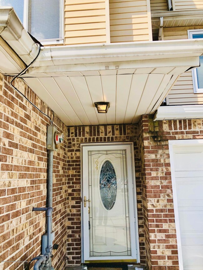 FRONT ENTERNCE