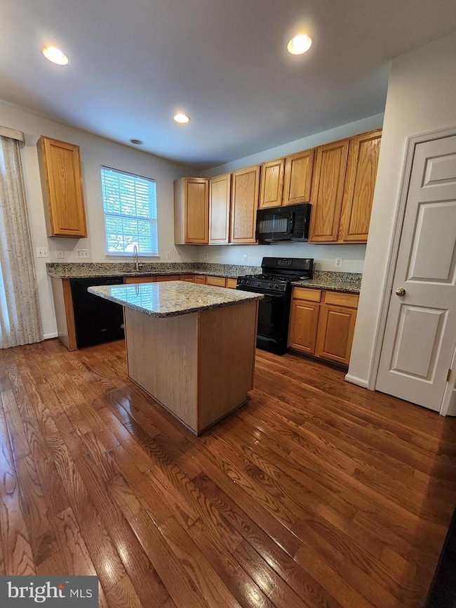 20939 Calais Terrace, Ashburn, VA 20147 - photo 3