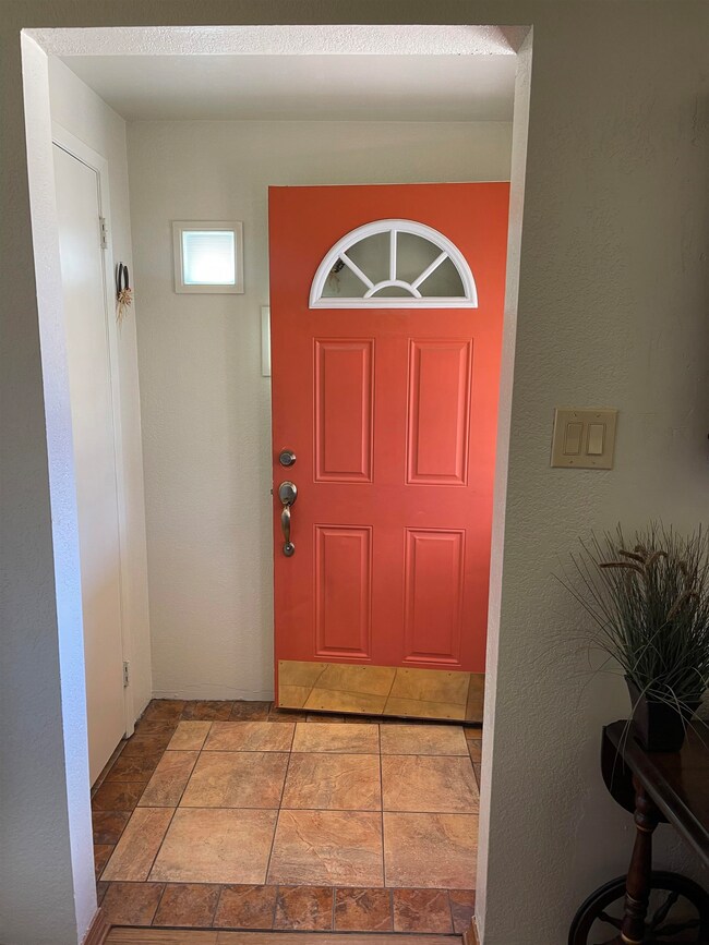 2409 Abbott Ave, Alamogordo, NM 88310 - photo 5