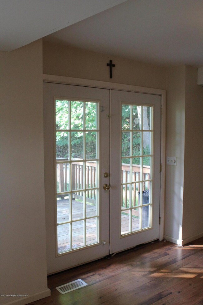 3082 Falls Rd, Falls, PA 18615 - photo 3