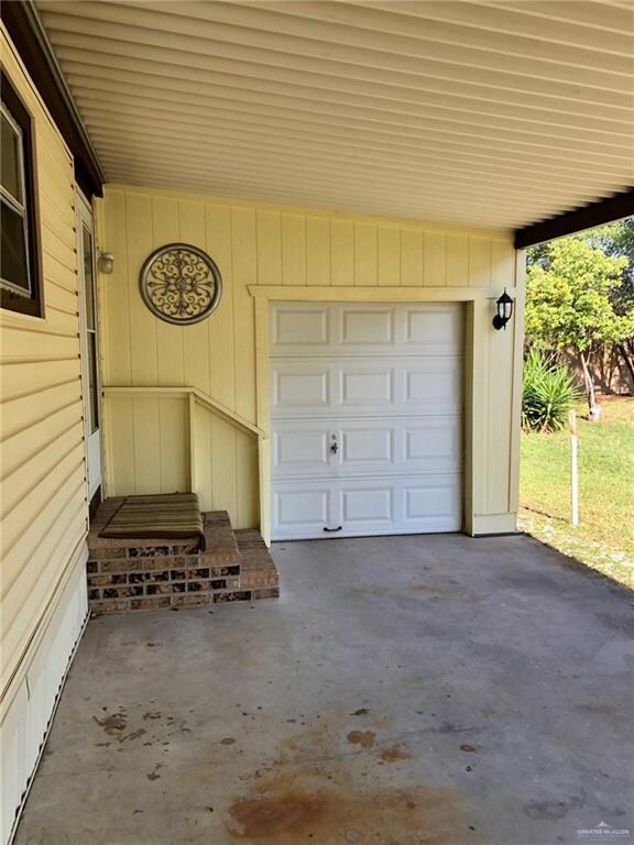 837 Santa Anna Dr, Alamo, TX 78516 - photo 6