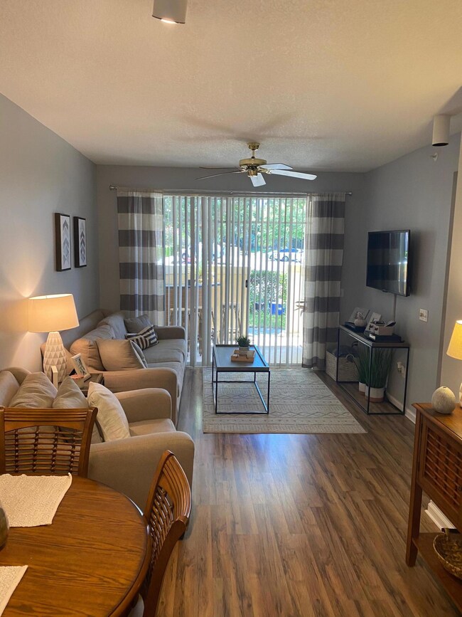 4823 Chancellor Dr unit 13, Jupiter, FL 33458 - photo 3