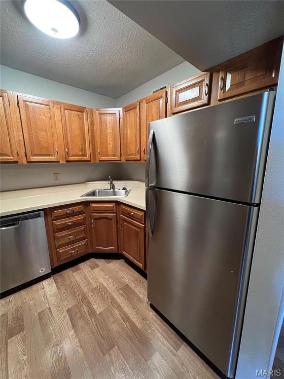 9040 W Swan Cir unit 9040, Saint Louis, MO 63144 - photo 4