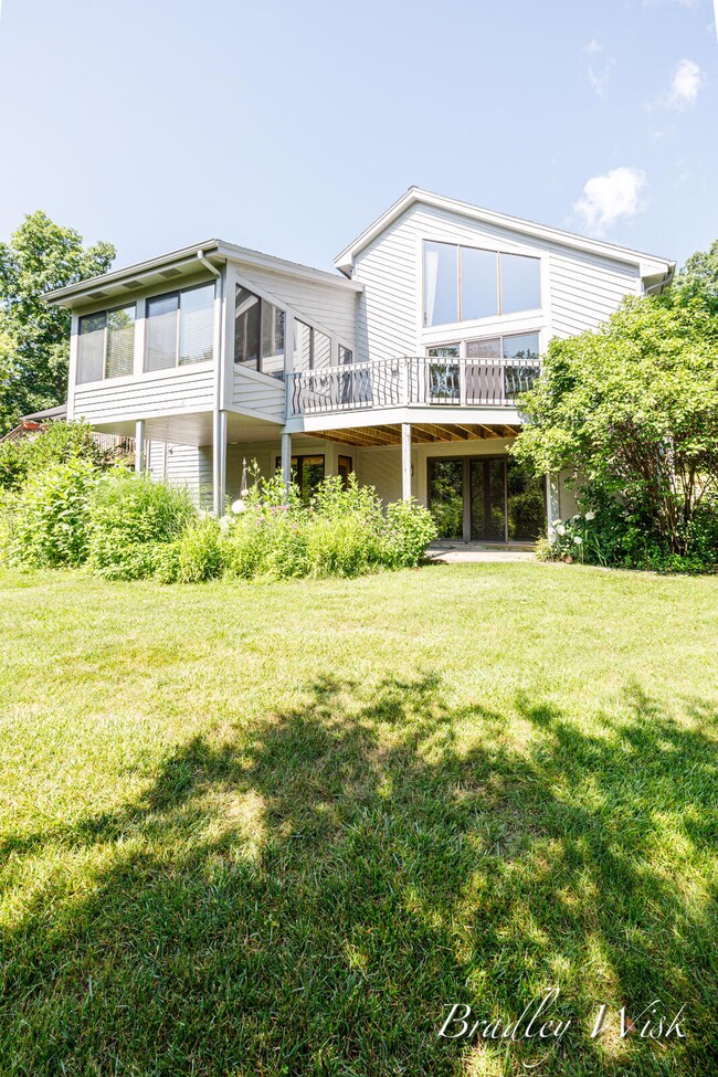 2218 N Thrush Ct SE unit 102, Grand Rapids, MI 49546 - photo 5