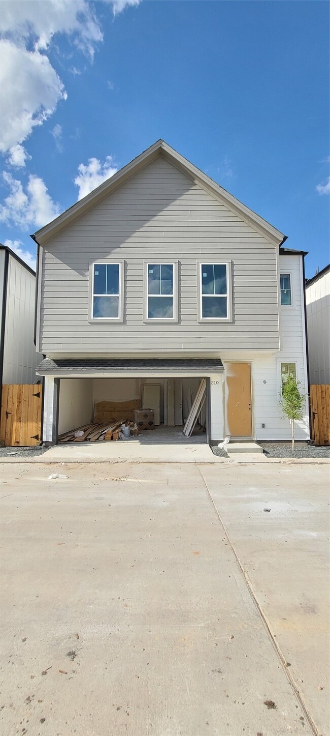 310 Sowbread St, Houston, TX 77018 - photo 2