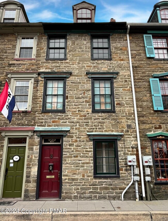 49 Race St, Jim Thorpe, PA 18229 - photo 7