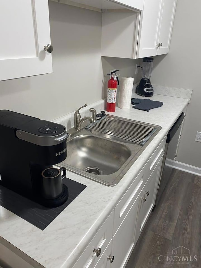 5970 Colerain Ave, Cincinnati, OH 45239 - photo 7