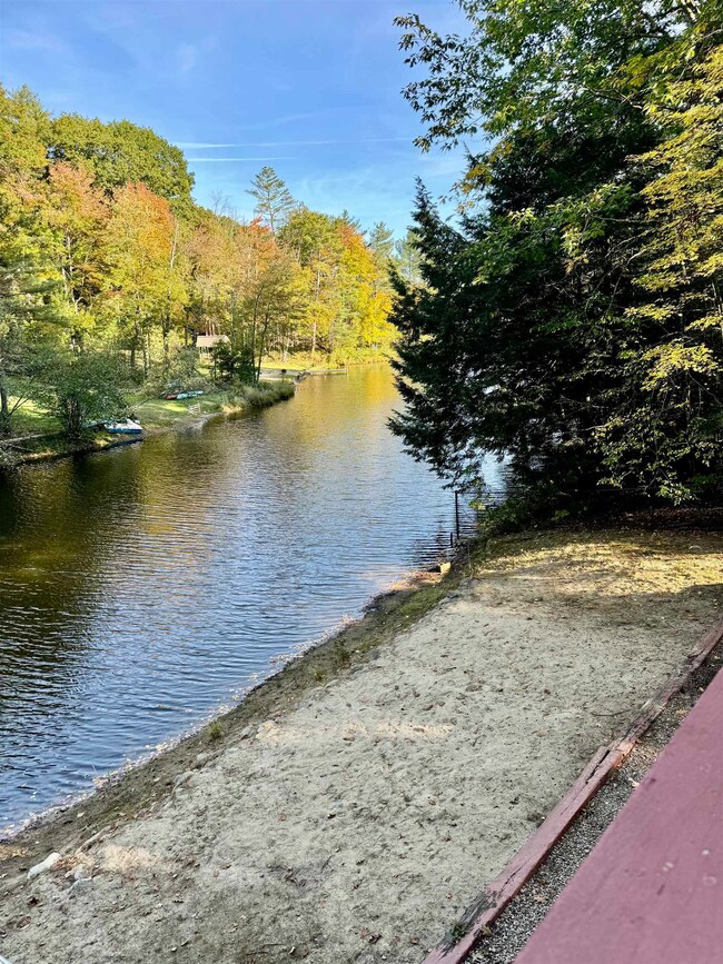 18 Belmont Dr, Center Barnstead, NH 03225 - photo 3