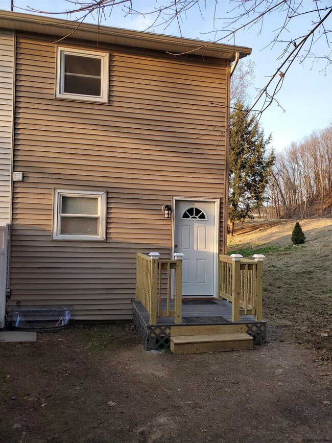 66 Ives Ct, Troy, NY 12182 - photo 2