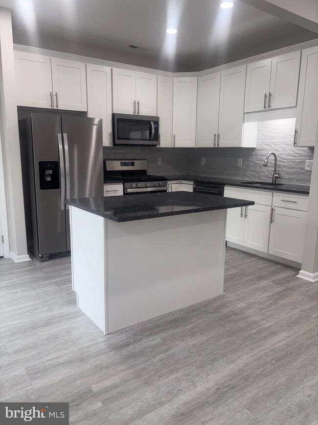 5 Chapel Hill Rd, Mount Laurel, NJ 08054 - photo 5