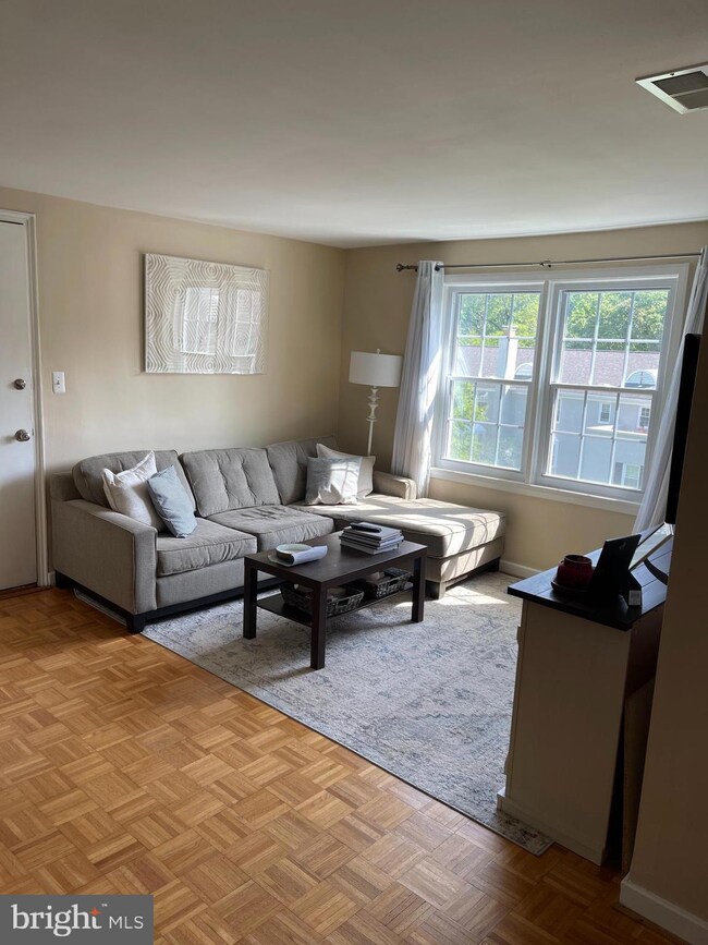 818 S Arlington Mill Dr unit 4301, Arlington, VA 22204 - photo 5