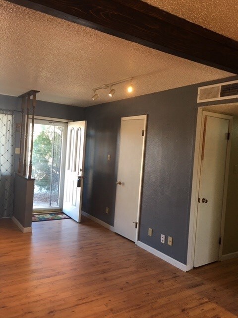 2316 18th St, Alamogordo, NM 88310 - photo 5