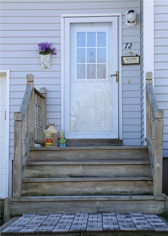 72 Weathervane Rd, Wakefield, RI 02879 - photo 4