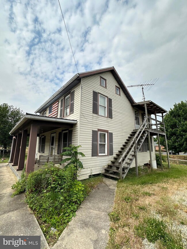 14702 Pennsylvania Ave, Hagerstown, MD 21742 - photo 2