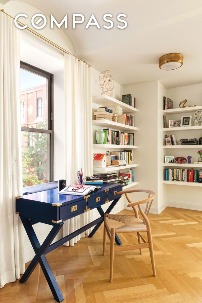 275 W 10th St unit 3B, New York, NY 10014 - photo 5