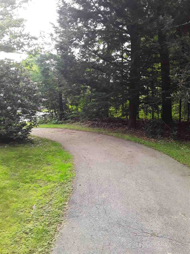 64 Bypass 28, Derry, NH 03038 - photo 7