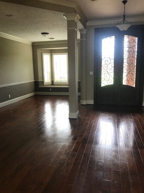 1014 Mustang Dr, Friendswood, TX 77546 - photo 3