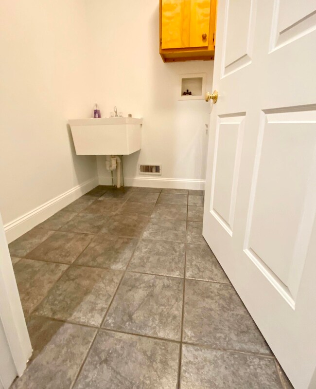 129 Kelsey Ridge Rd, Freeport, ME 04032 - photo 6