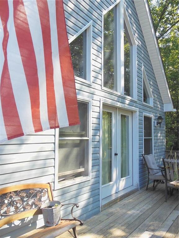 42 Teaberry Ln, Jim Thorpe, PA 18229 - photo 2