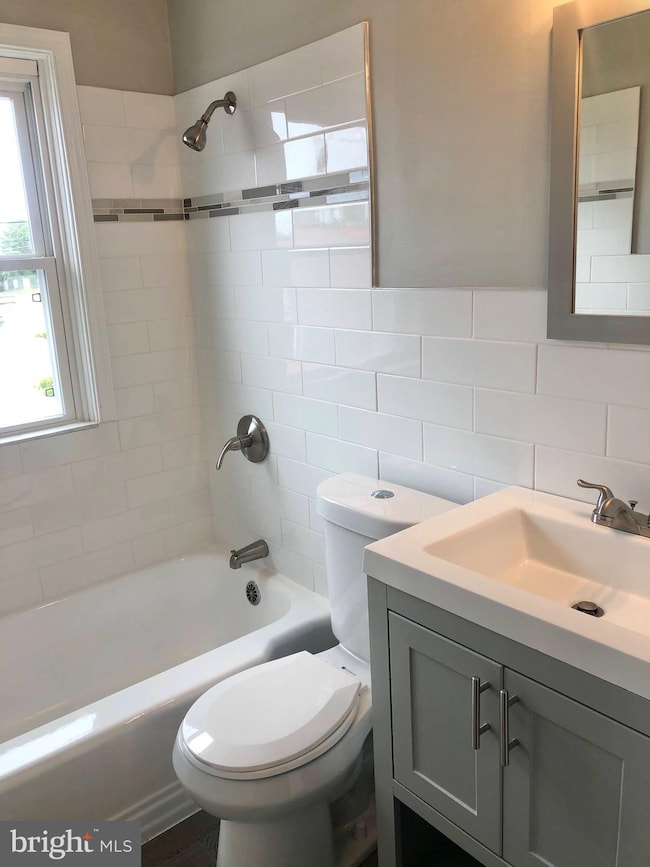 61 S Hawthorne Rd, Middle River, MD 21220 - photo 5