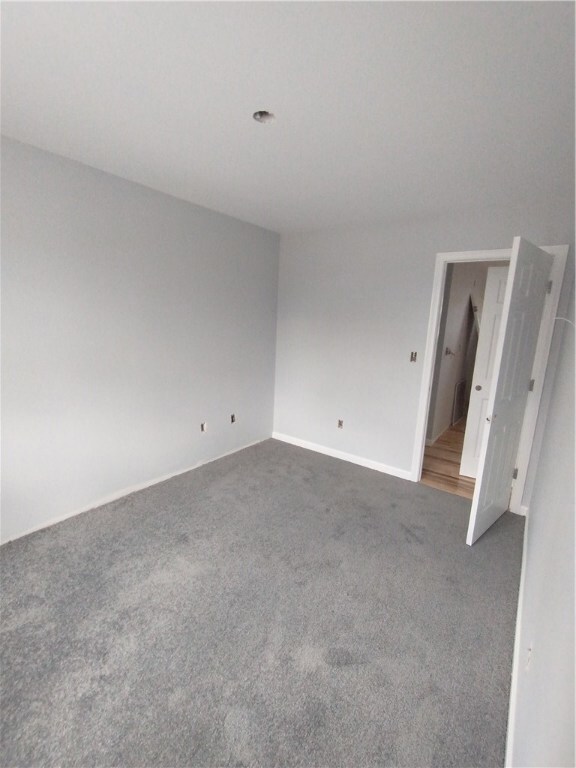 41 Cleveland St, Central Falls, RI 02863 - photo 7