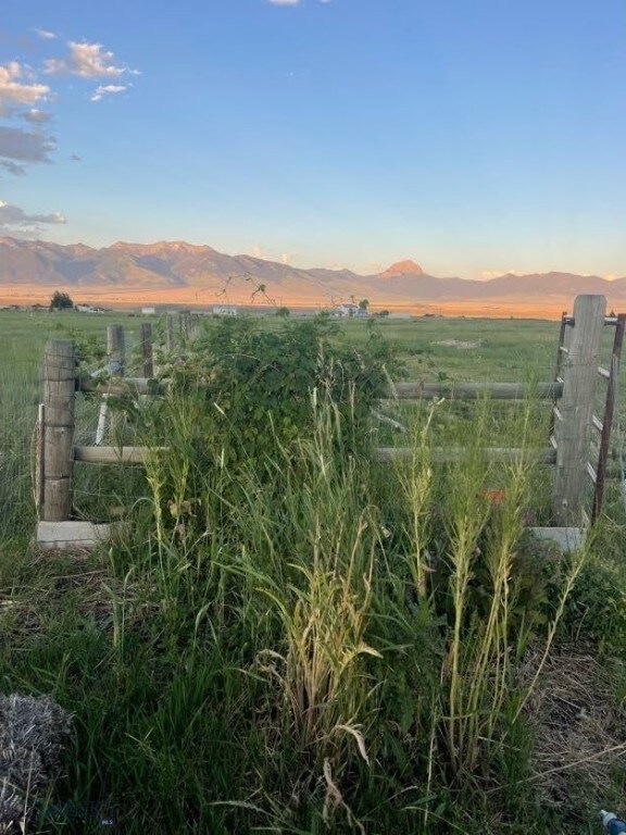 Entrance at Lonesome Trail highlights one of many