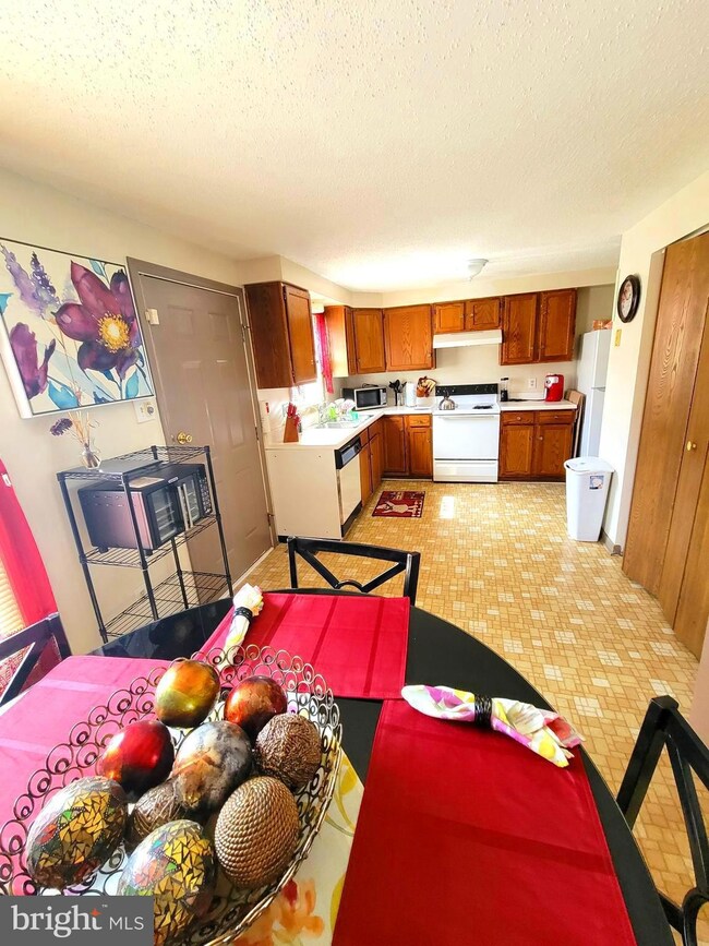 1106 E 15th St, Wilmington, DE 19802 - photo 7