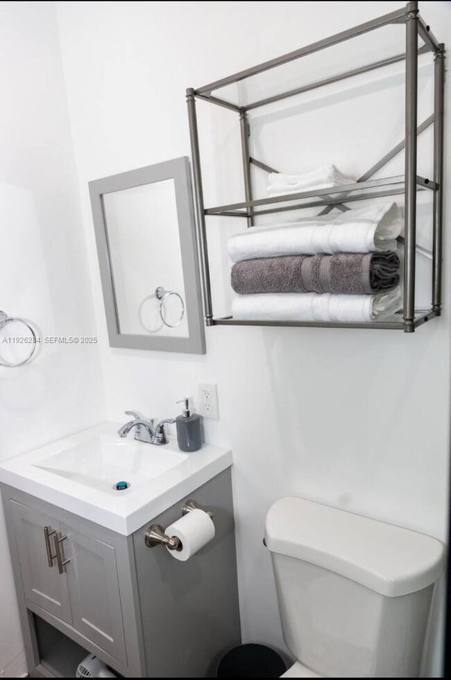 1352 NW 52nd St unit B, Miami, FL 33142 - photo 7