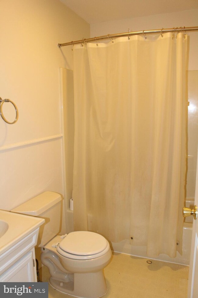 214 S Delsea Dr, Clayton, NJ 08312 - photo 7