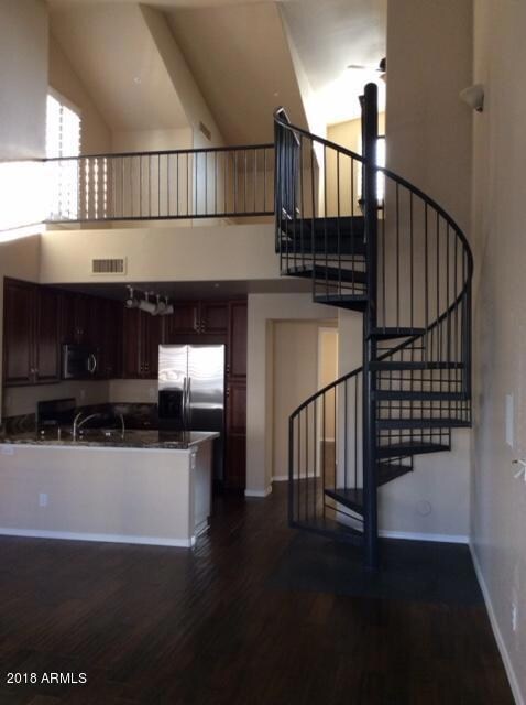 Great Room & Loft 1