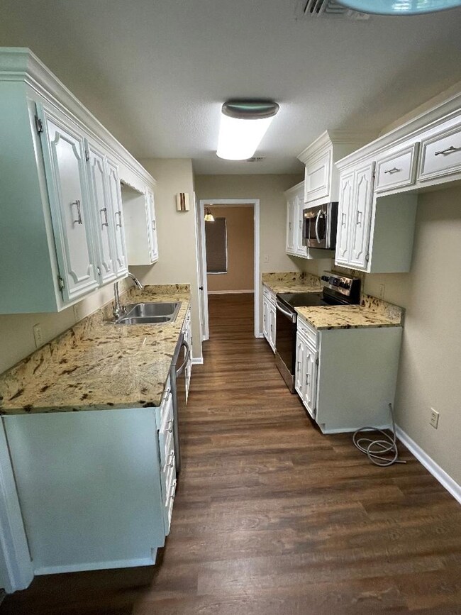 3201 Lake Forest Dr, Nacogdoches, TX 75964 - photo 5