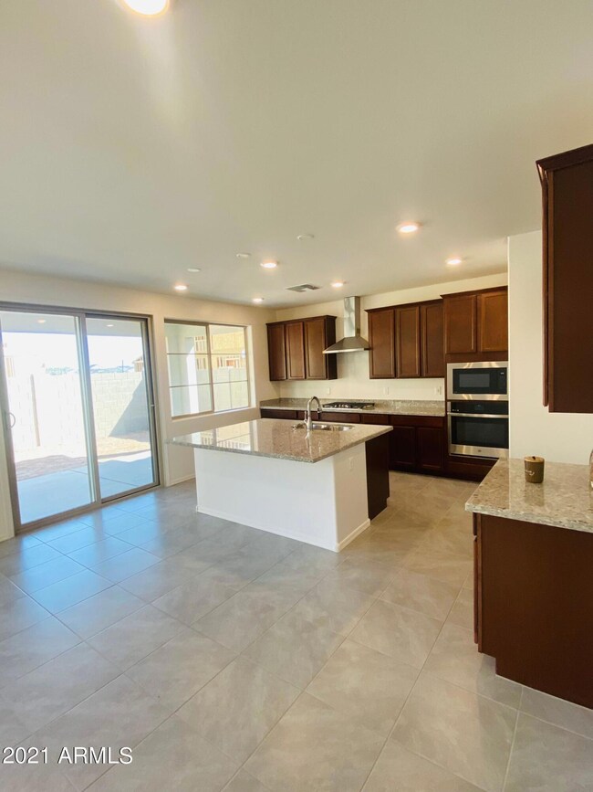 10046 E Texas Ave, Mesa, AZ 85212 - photo 6