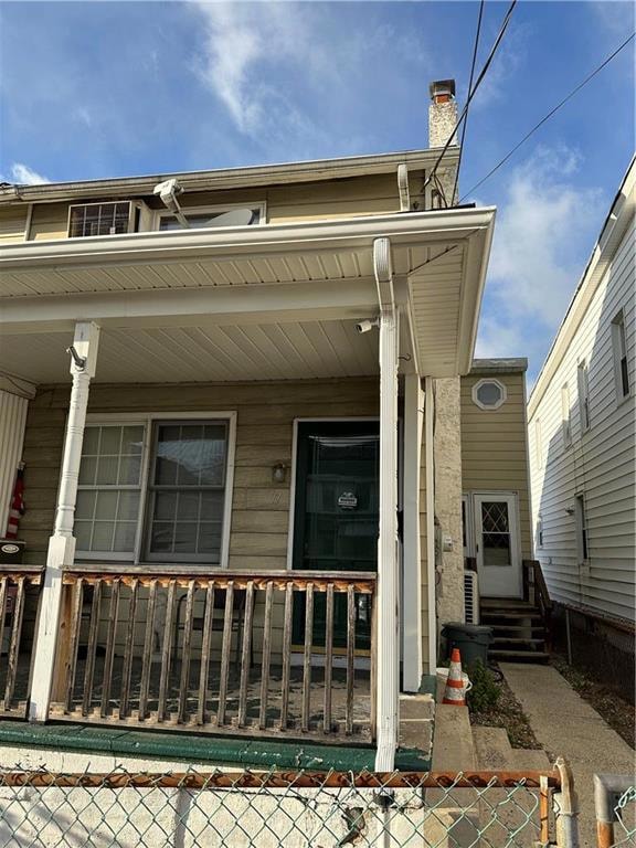 17 E Phillips St, Coaldale, PA 18218 - photo 2