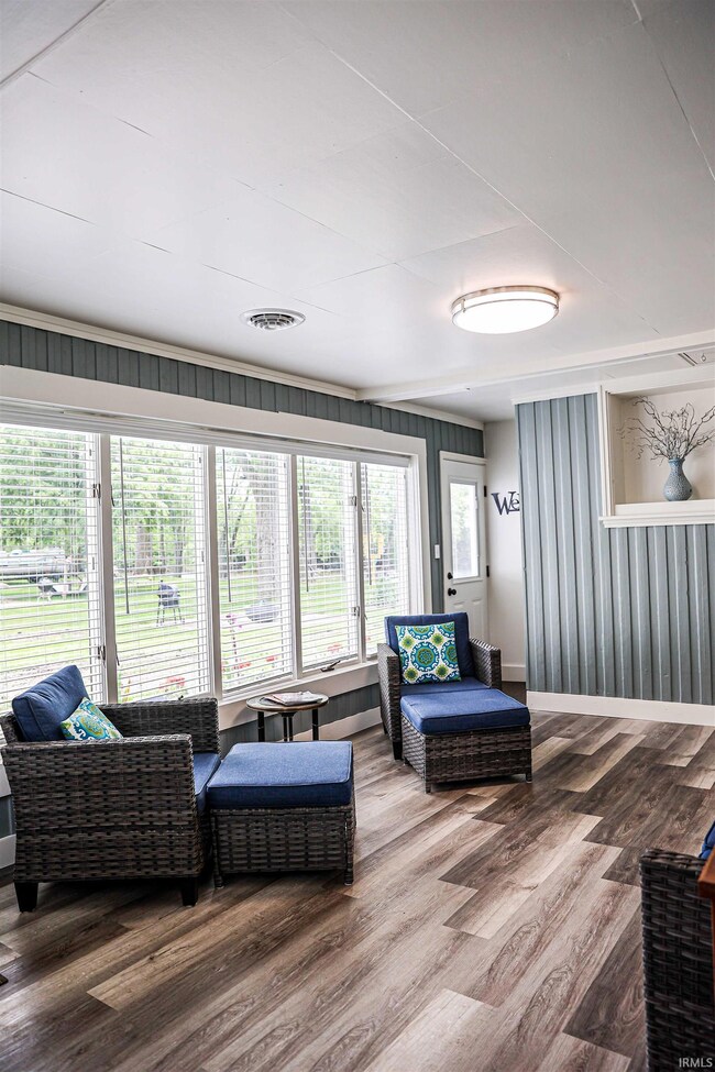 761 E Chouinard Ln, Winamac, IN 46996 - photo 6