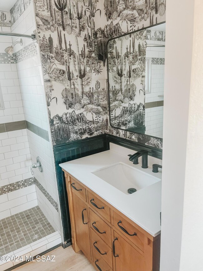 Hallway bath