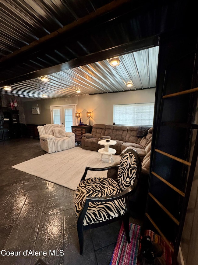 411 Pine St, Mullan, ID 83846 - photo 4