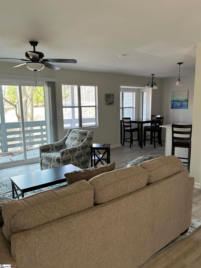 6 Villa Dr unit A, Westminster, SC 29693 - photo 5