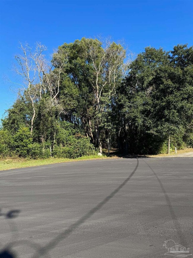 2400 Sylvan Ct, Northwest Pensacola, FL 32526 - photo 2