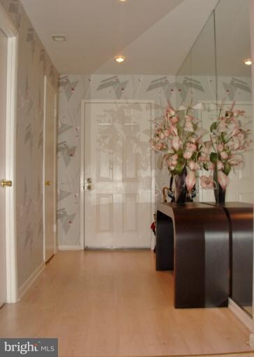 3031 Fallstaff Rd unit 301C, Baltimore, MD 21209 - photo 3