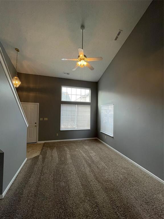 634 Pine Lake Dr, Greenwood, IN 46143 - photo 2