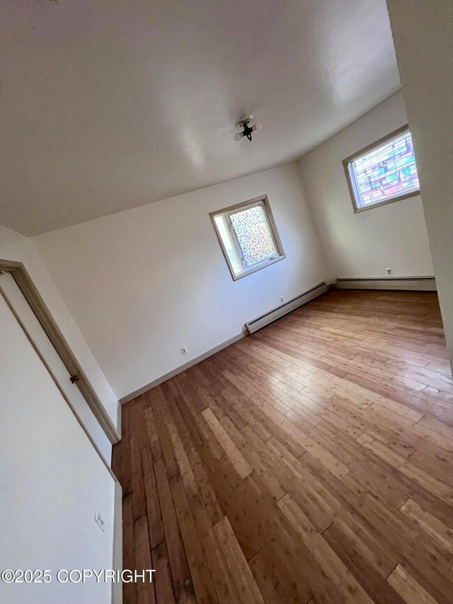 1900 W 32nd Ave unit C, Anchorage, AK 99517 - photo 3