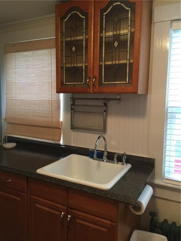 13 Ayrault St unit 1, Newport, RI 02840 - photo 2