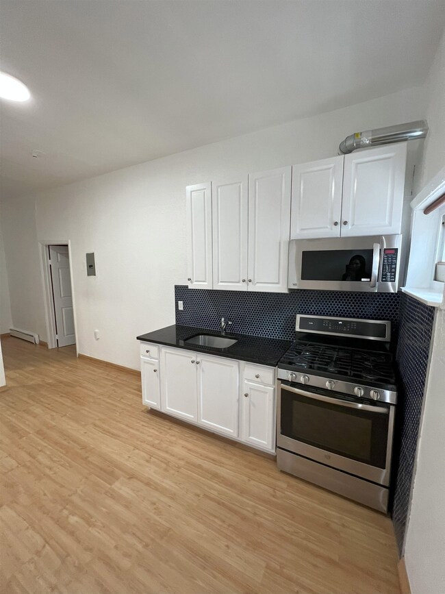 6127 Washington St, West New York, NJ 07093 - photo 5