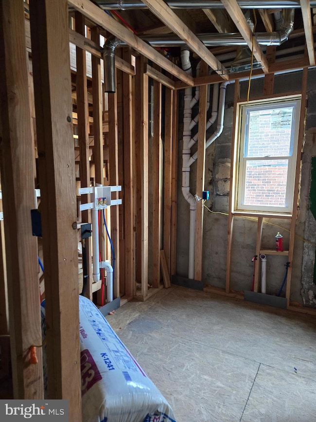 1406 E Moyamensing Ave, Philadelphia, PA 19147 - photo 7