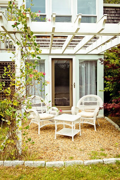 39 Runner Rd, West Tisbury, MA 02575 - photo 4